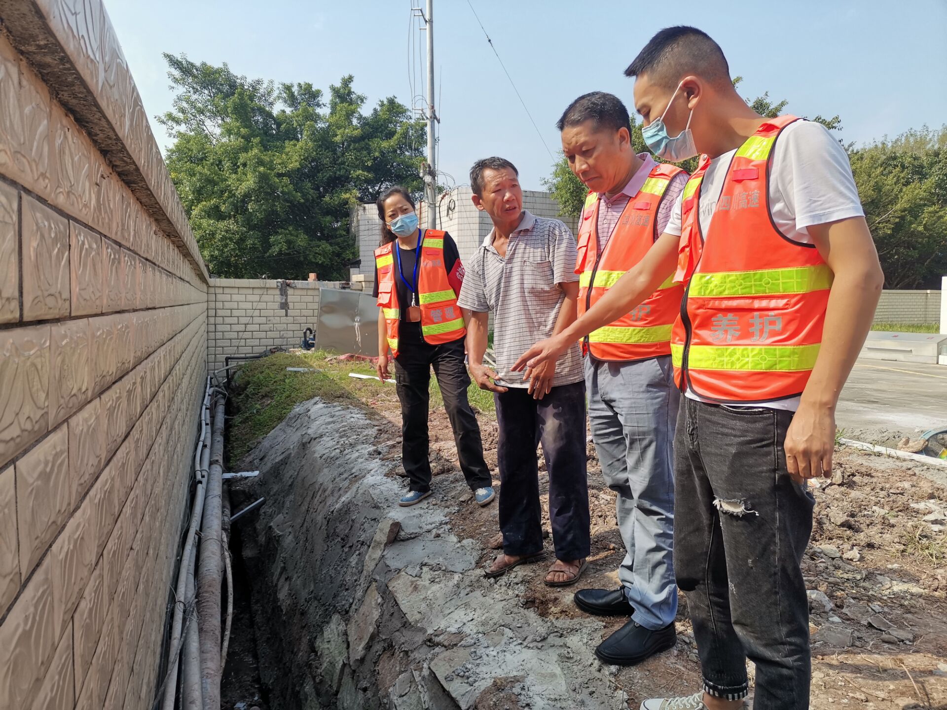 资阳管理处及时抢修排水系统 认真落实环境污染治理工作