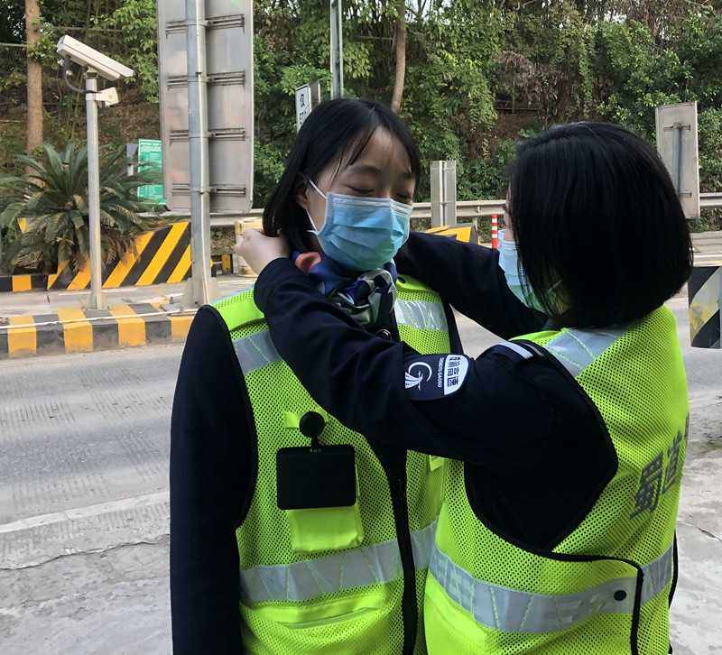 资阳管理处“三个坚持”展现窗口形象