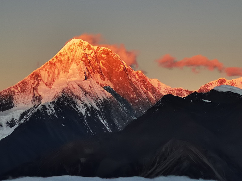 雪山之巅——四川成渝高速公路股份有限公司成渝分公司唐艳_副本