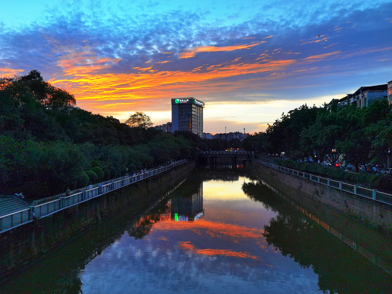 686、九曲河晚景+四川成渝高速公路股份有限公司成渝分公司资阳管理处+贺晓_副本