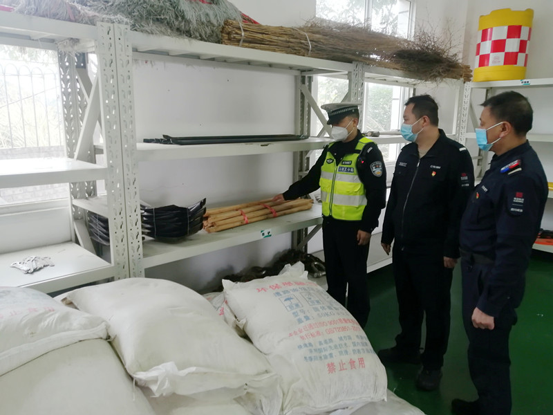 12.8+陈凌+资阳管理处开展应急物资库专项检查