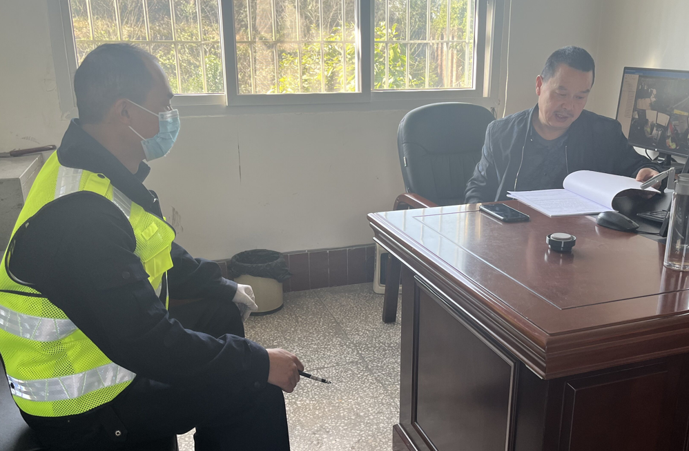 2022.3.21+内江处黄尹+成渝高速公路椑木收费站开展一对一谈心谈话