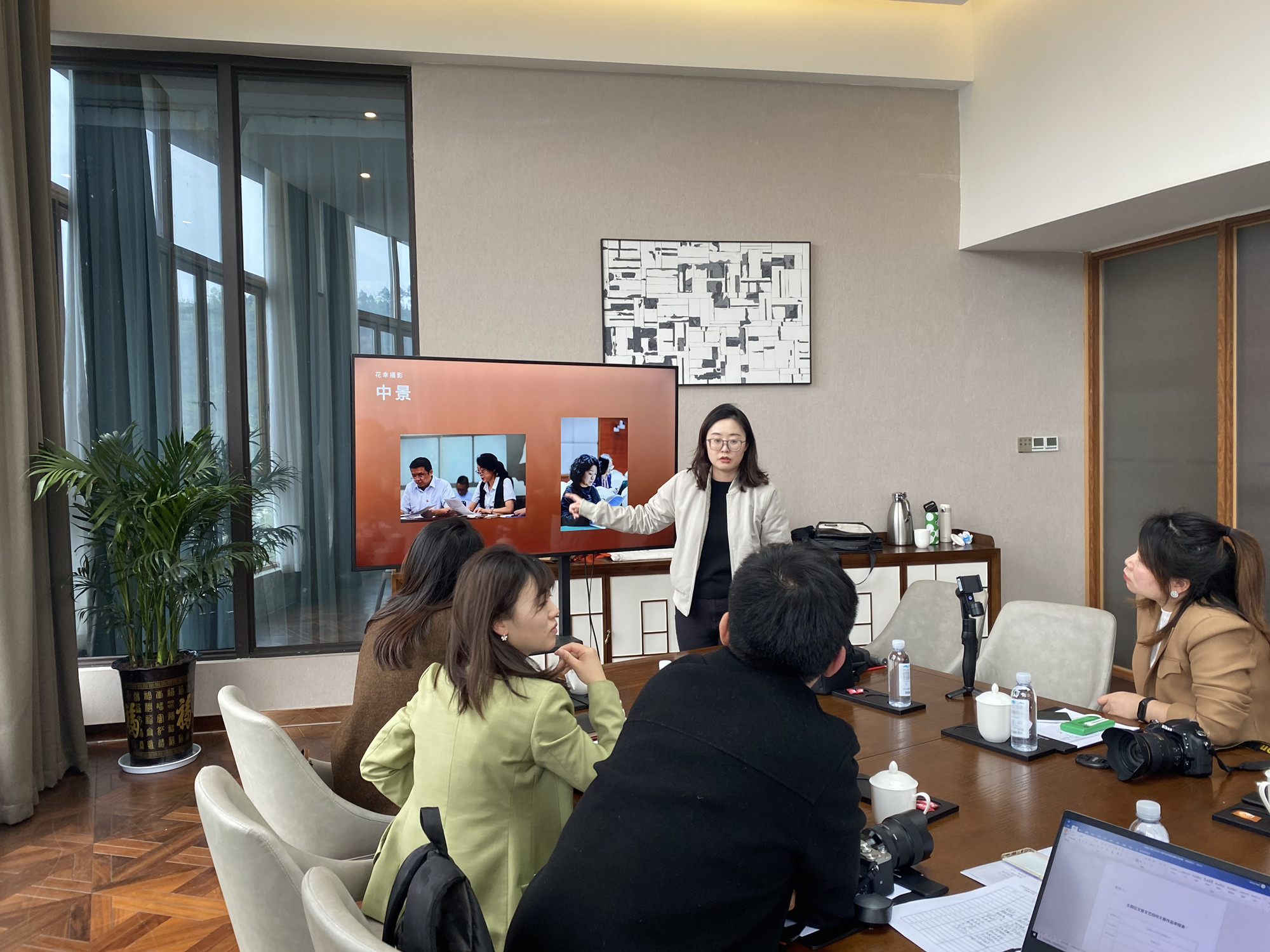 成渝分公司团委组织开展第二期“凝聚力量记录生活”摄影摄像培训活动