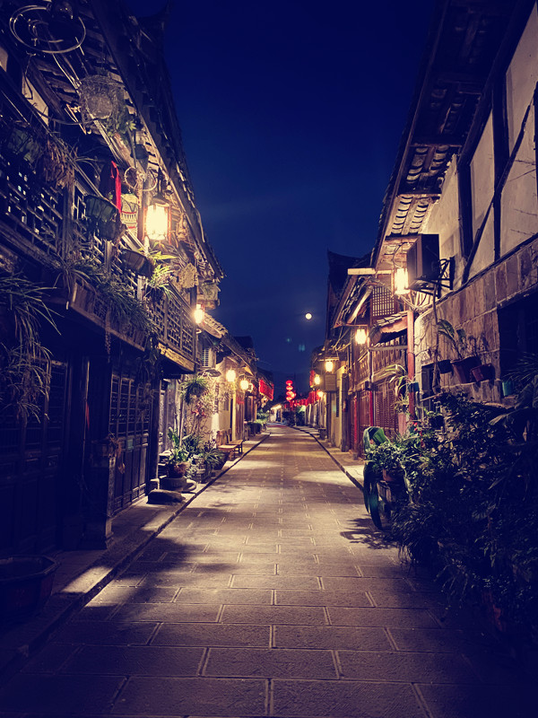 阆中古城——四川成渝高速公路股份有限公司成渝分公司罗颖_副本