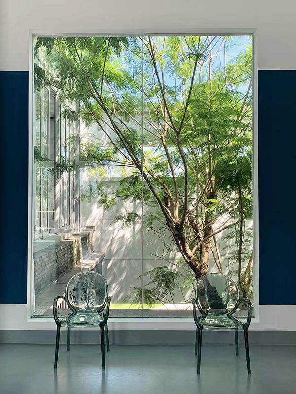 窗景——四川成渝高速公路股份有限公司成渝分公司刘玉环_副本