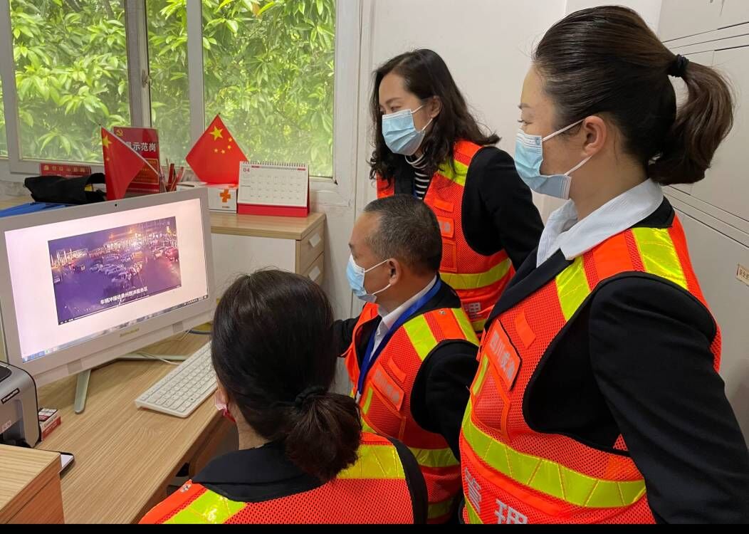 成渝高速隆昌停车区组织开展安全警示教育