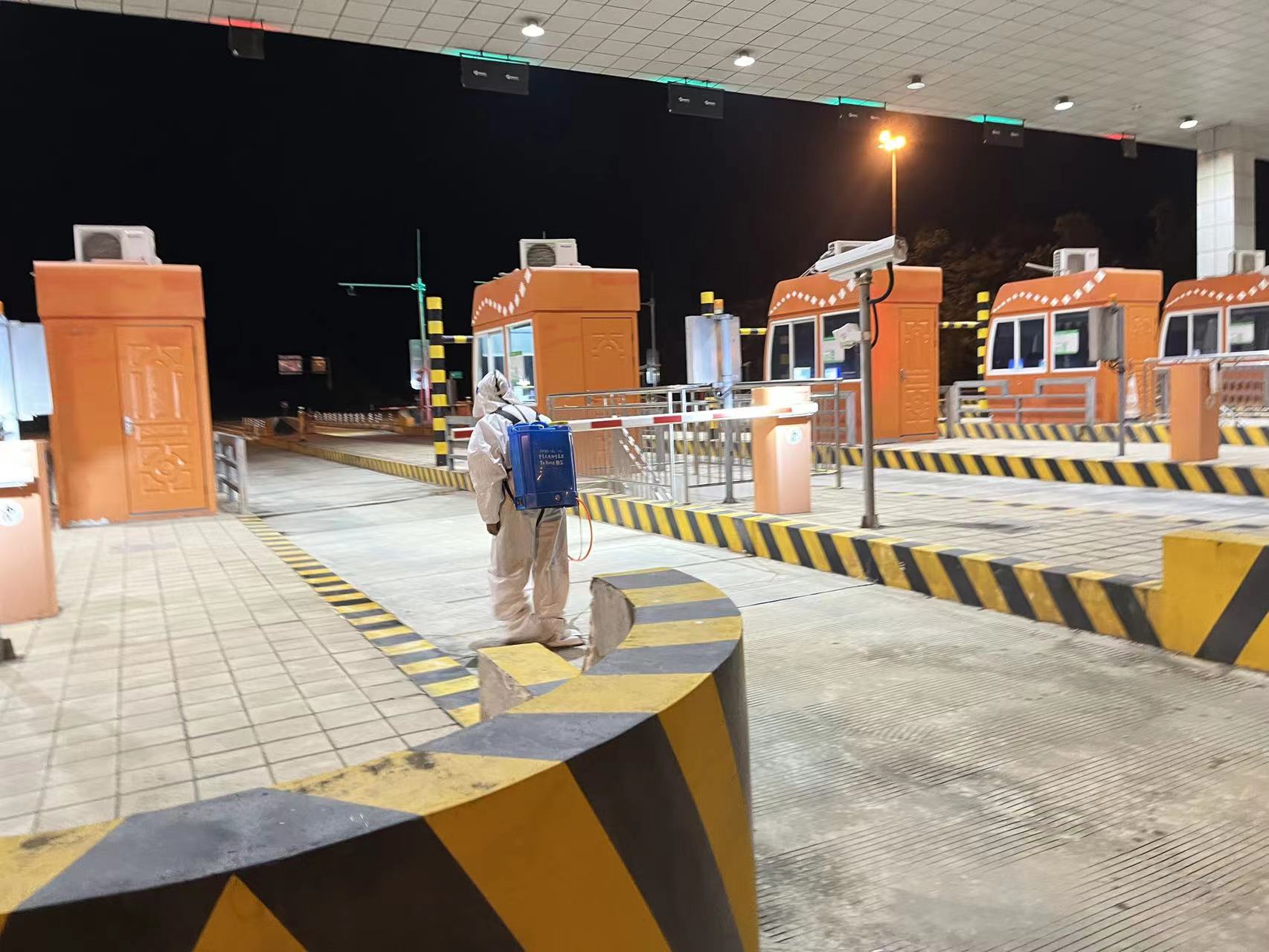 资阳管理处积极协助地方做好新冠疫情集中隔离人员护送工作