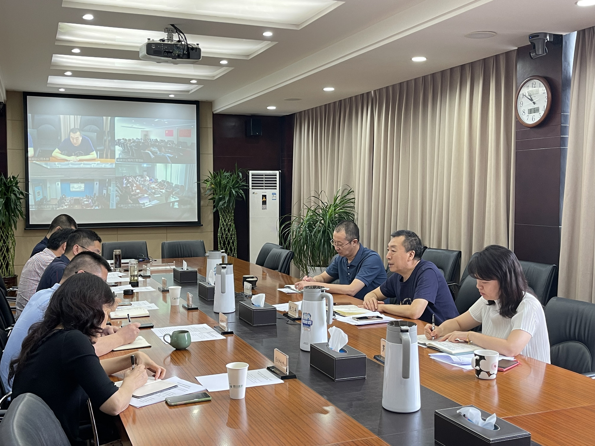 成渝分公司召开2022年劳动竞赛半年工作总结会