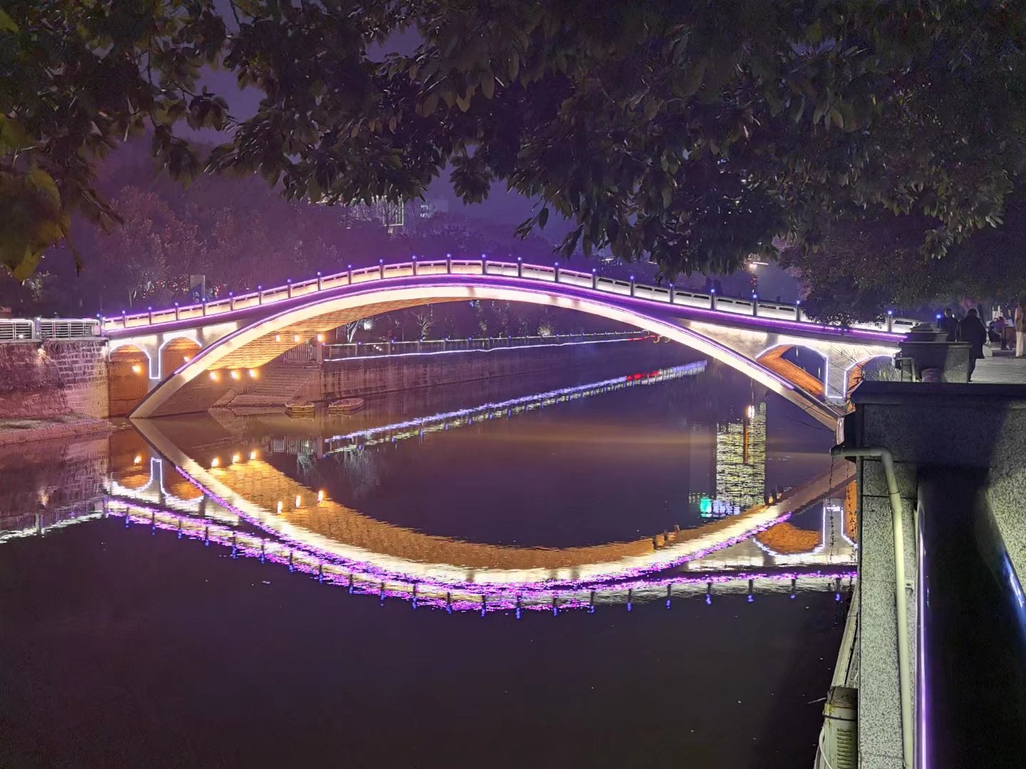 彩虹桥+四川成渝高速公路股份有限公司成渝分公司资阳管理处+杨素华