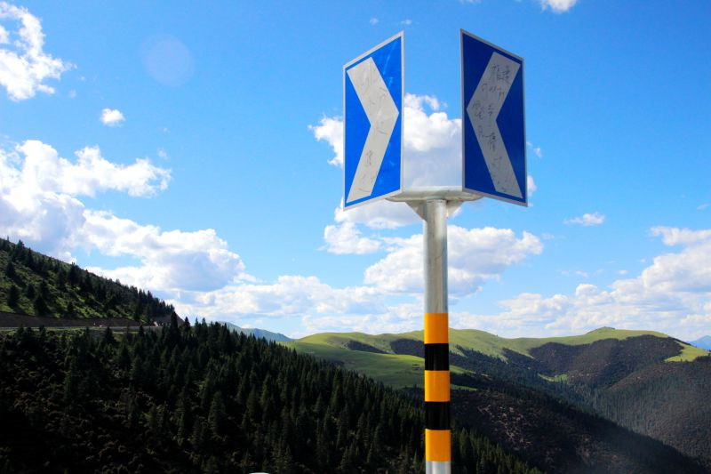 一路向前——四川成渝高速公路股份有限公司成渝分公司 李洪琼_副本