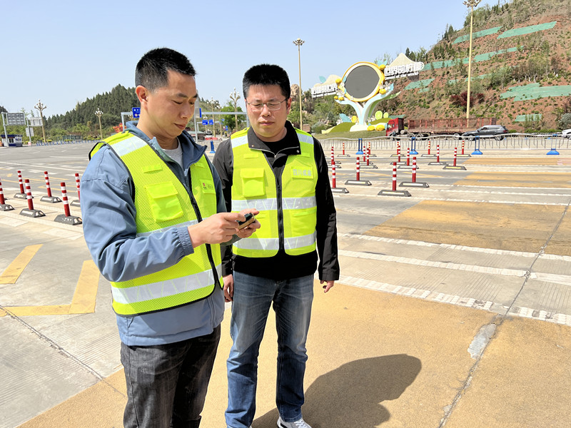 成渝分公司开展稽查特情车测试