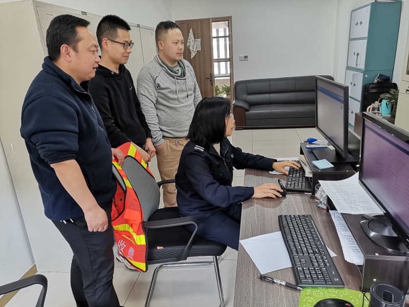 营运科创中心到成都管理处交流数据分析工作