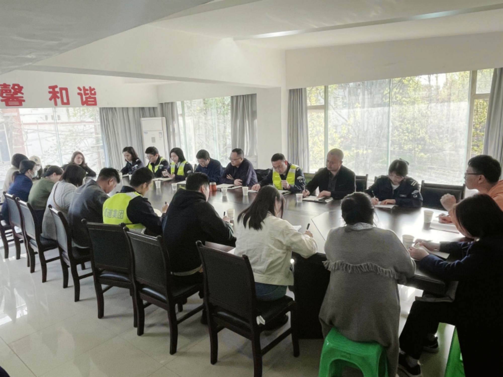 资阳管理处开展职工谈心谈话座谈会