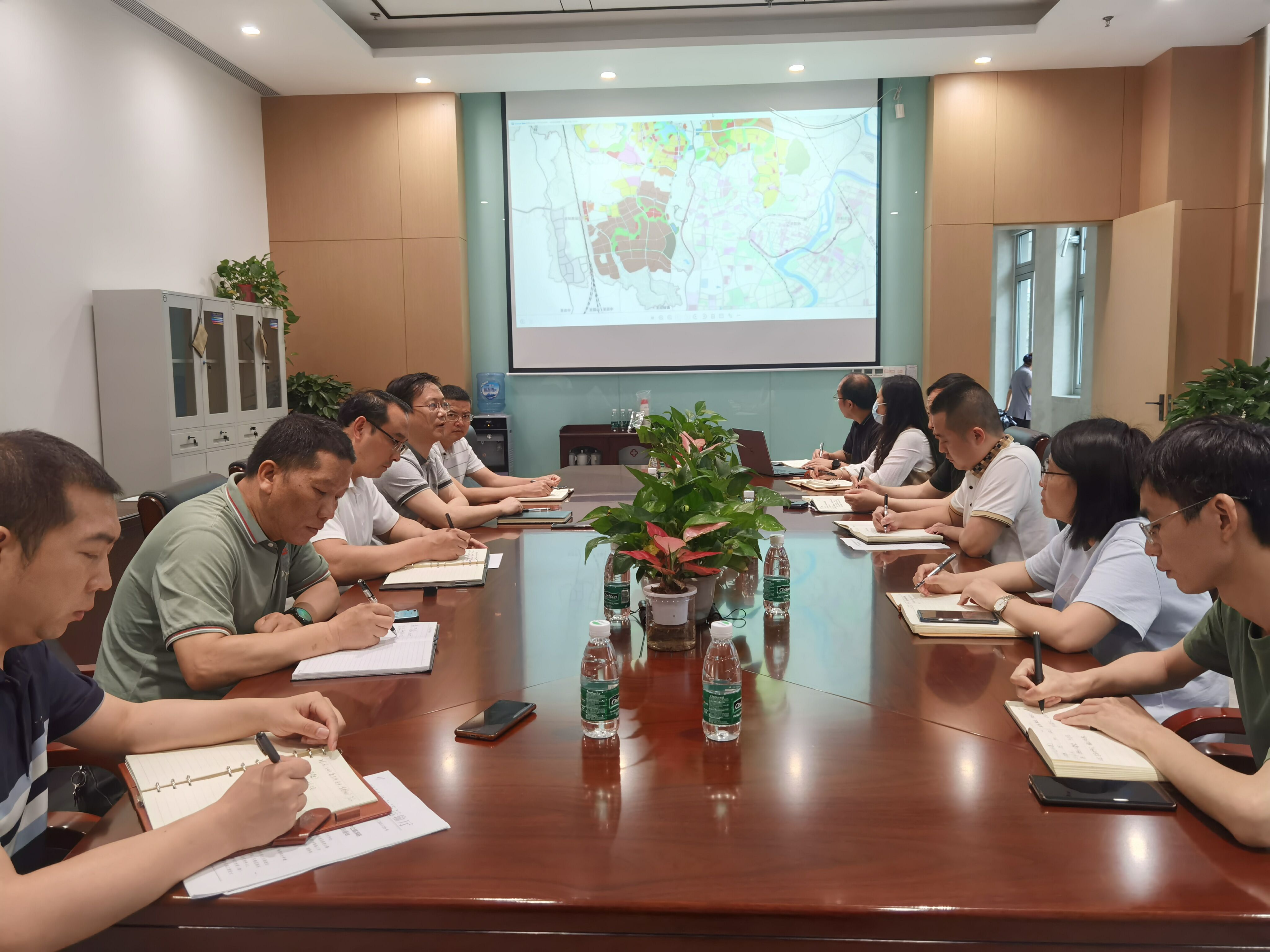 5.19资阳管理处参加资阳市临空经济区产业新城路网工程（二期）骏兴路上跨成渝高速K2054+660