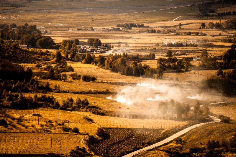 又见炊烟+成都管理处+方媛