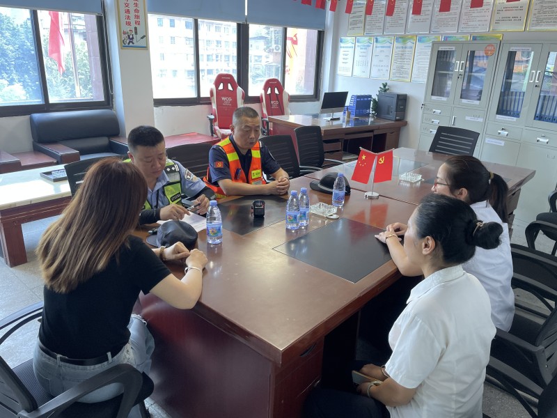资阳管理处开展“进企业”安全宣传活动