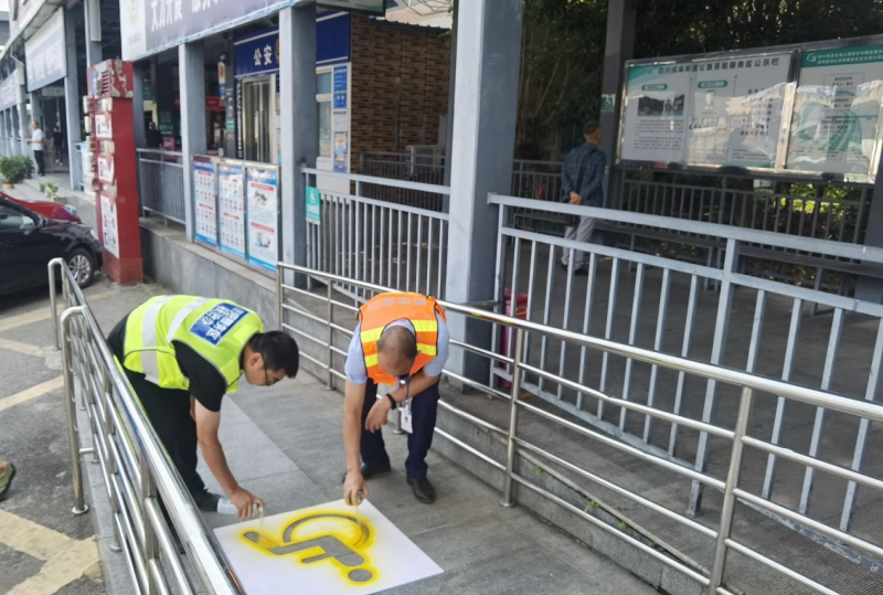 6.5+胡长海+资阳管理处多举措推动服务区星级创建工作