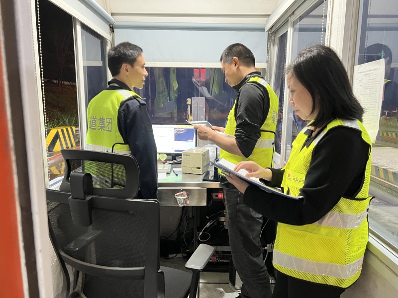 3de6c58747c7294bda1578a4c917685