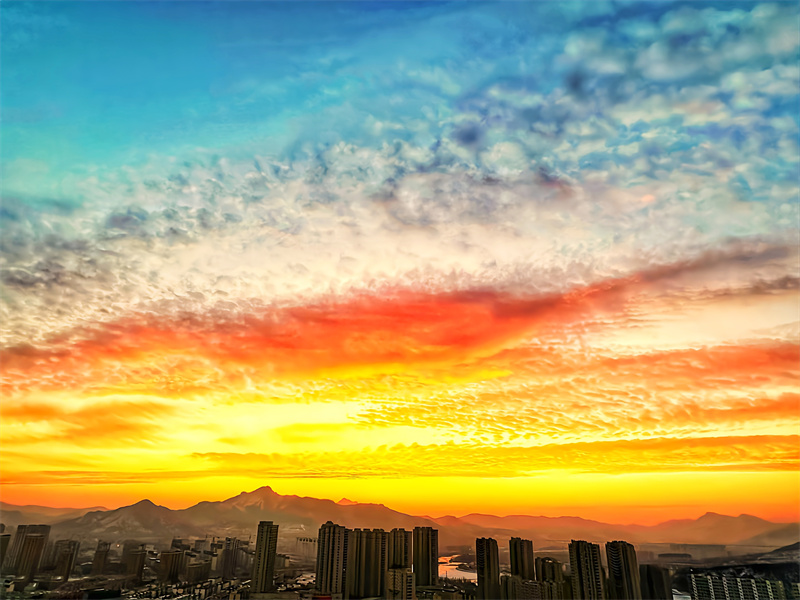 城市霞光——四川成渝高速公路股份有限公司成渝分公司童静